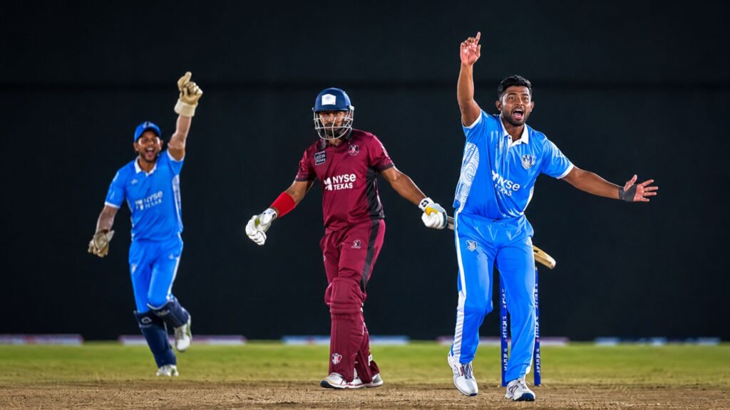 Waves Bowlers Dominate Under Lights